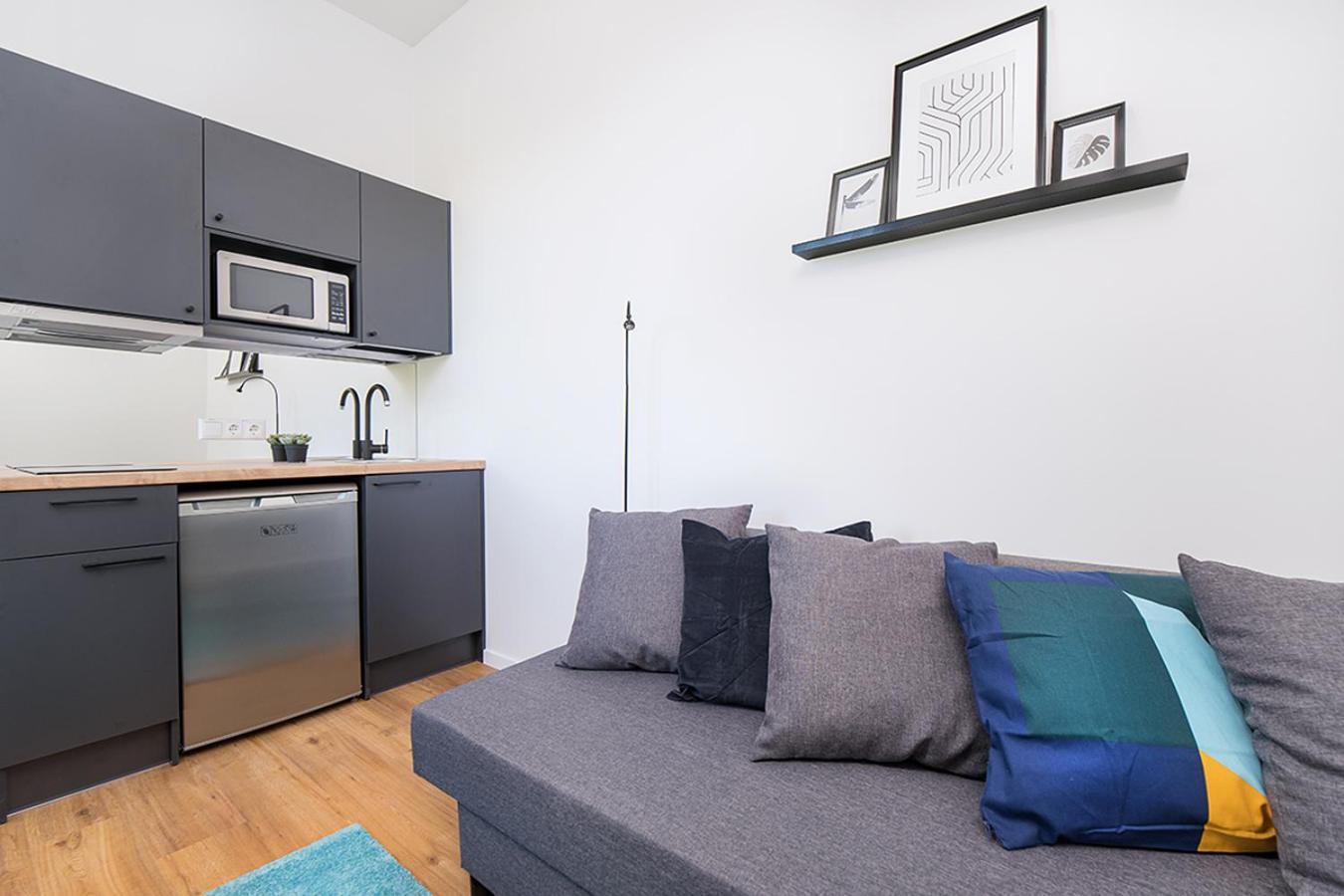 Laki 24 Apartments By Easyrentals Tallinn Bagian luar foto